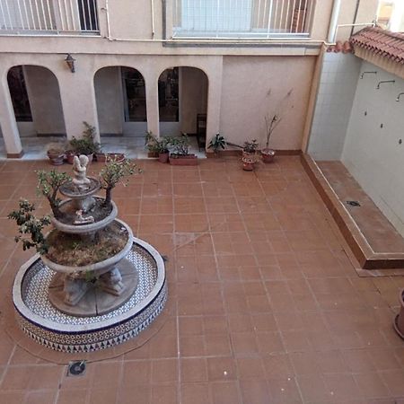 100 Mt Playa De Los Locos Torrevieja Kültér fotó