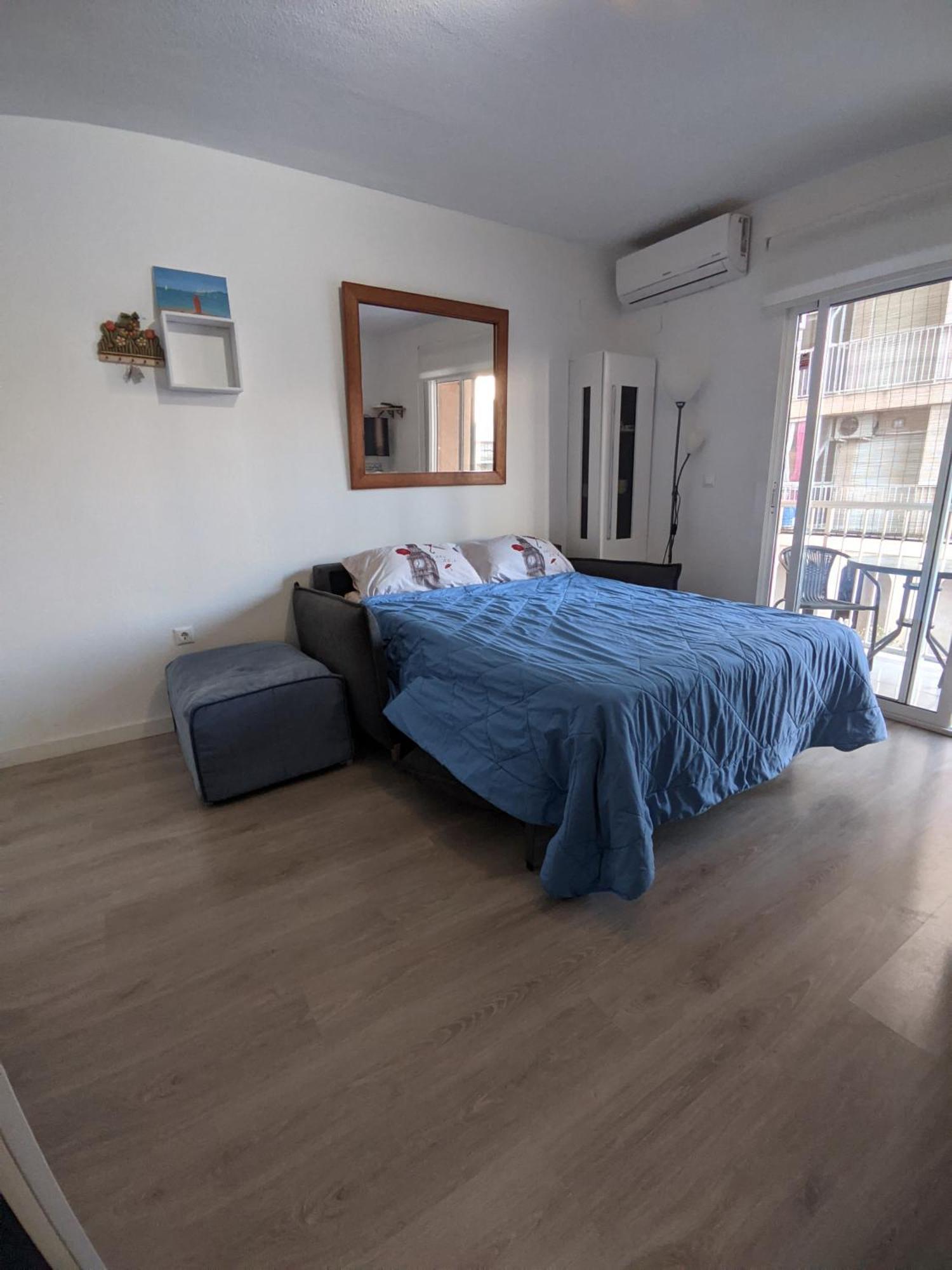 100 Mt Playa De Los Locos Torrevieja Kültér fotó